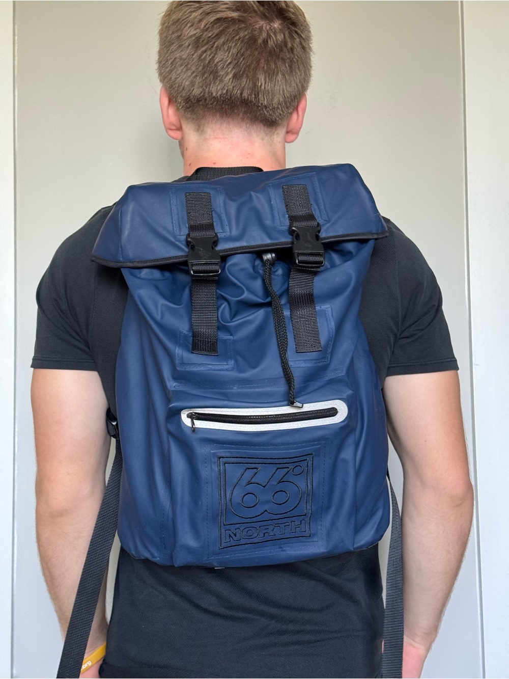 Men’s/Women’s 66°North 15L Insulated Water Resistant Backpack - Navy Blue/Vlack